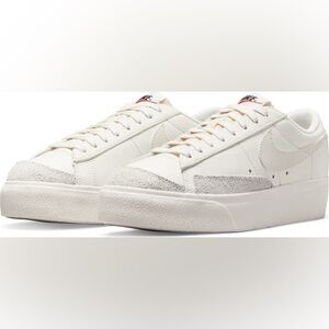 NIB Nike Blazer Low Platform